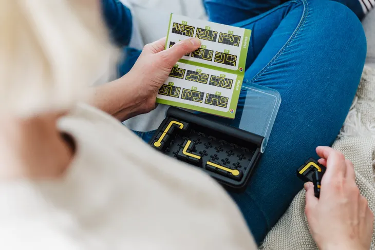 gra-smart-games-iq-circuit-wiek-dziecka-6-lat