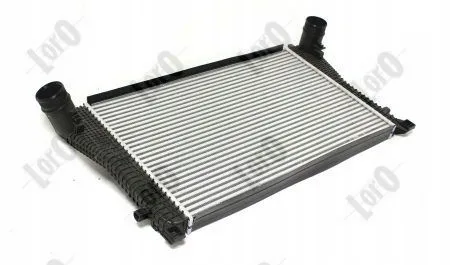 loro-053-018-0014-intercooler-vw-passat-stan-nowy