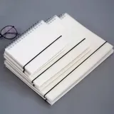 notes-zeszyt-na-spirali-b5-gladki-80k-bohater-brak