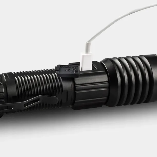latarka-xhp160-lcd-usb-26650-panasonic-5000mah-stan-nowy-rodzaj-reflektory-i-szperacze