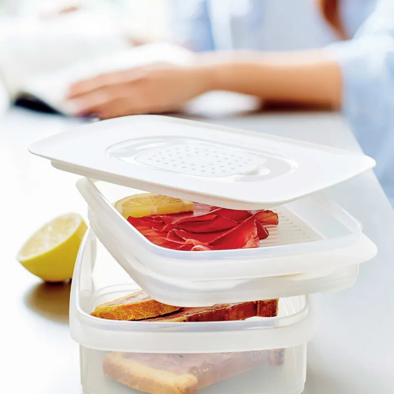tupperware-optima-zestaw-pojemnikow-stan-nowy