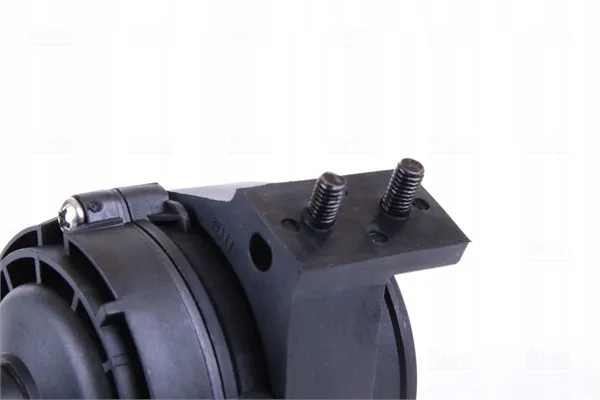 nissens-pompa-wody-831077