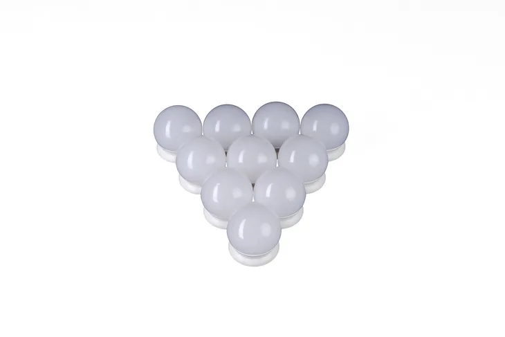 lampki-led-na-lustro-stan-nowy