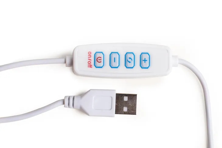 lampki-led-na-lustro-stan-nowy