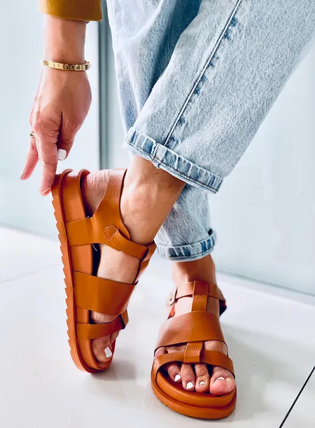 sandalki-damskie-patsy-camel-38-stan-nowy