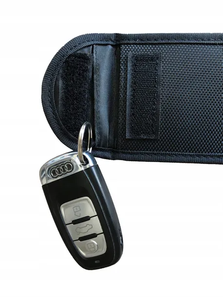 etui-na-kluczyki-samochodowe-pudelko-keyless-zabezpieczenie-auta-protector-stan-nowy