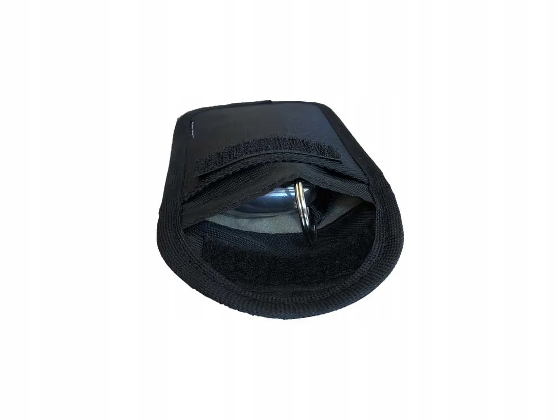 etui-na-kluczyki-samochodowe-pudelko-keyless-zabezpieczenie-auta-protector-stan-nowy