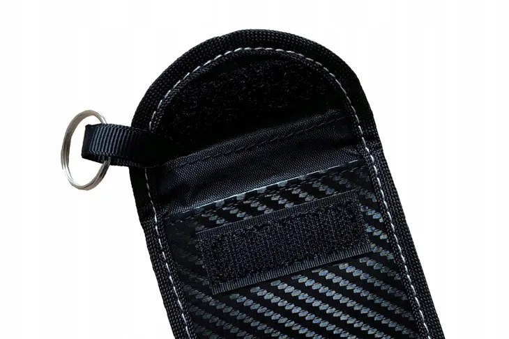 etui-antyradzierzowe-pokrowiec-blokada-na-kluczyk-kluczyki-samochodowe-numer-katalogowy-producenta-keyless003-5-3-stan-nowy