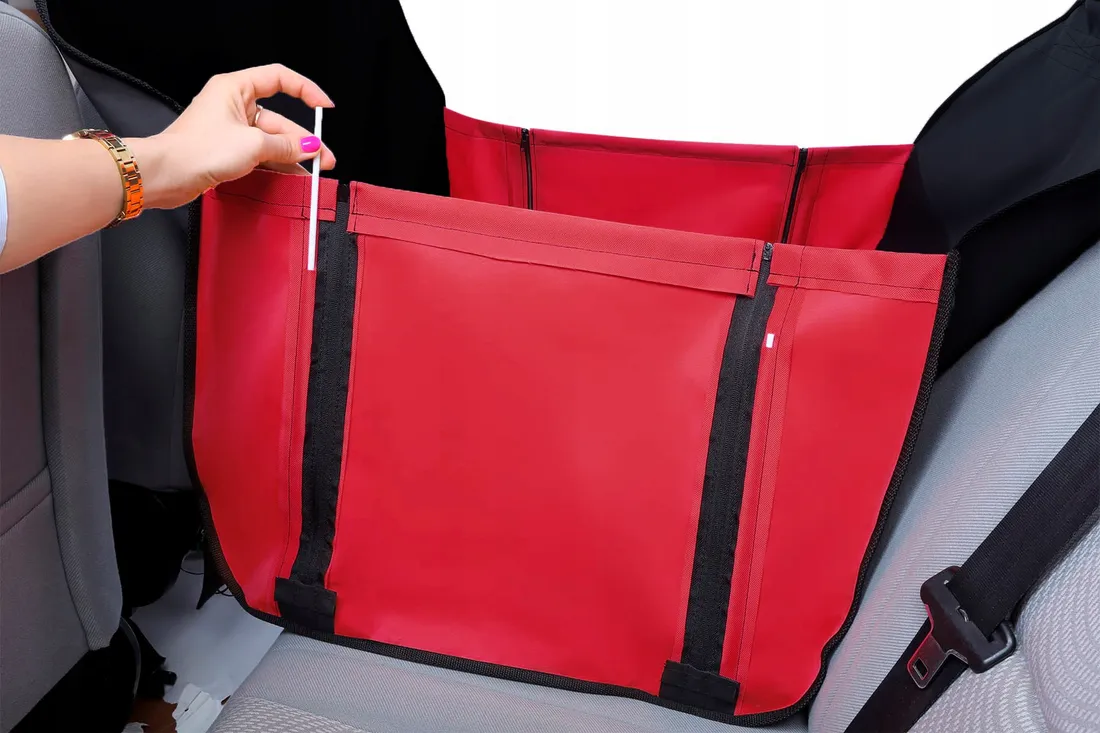 mata-ochronna-dla-psa-do-samochodu-2-3-kanapy-stan-nowy