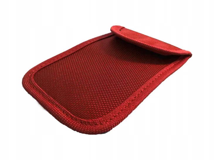 etui-na-kluczyki-samochodowe-pudelko-keyless-zabezpieczenie-auta-protector-stan-nowy-numer-katalogowy-producenta-keyless003-2