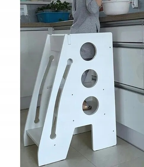 pomocnik-kuchenny-kitchen-helper