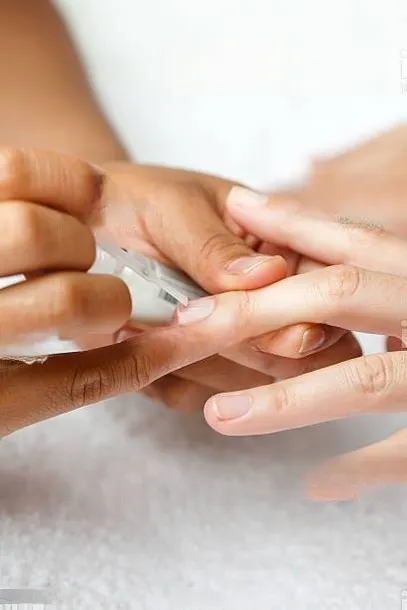 neonail-stempel-do-stampingu-ze-zdrapka-kolor-inny-kolor
