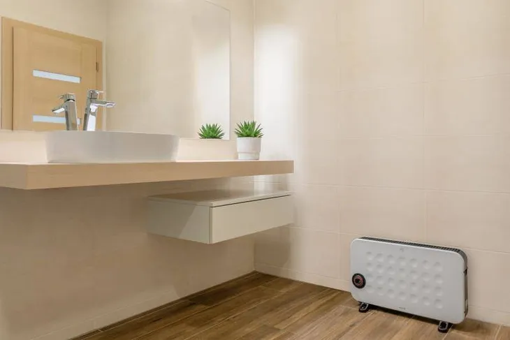 scf-2100wh-konwektor-sencor-stan-nowy