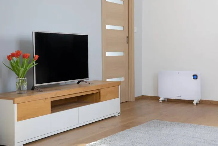 scf-3200wh-konwektor-sencor-stan-nowy