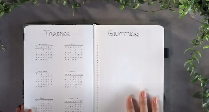 notes-leuchtturm1917-medium-antracyt-a5-w-kropki-rodzaj-notes