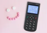 telefon-komorkowy-maxcom-mm750-material-tworzywo-sztuczne