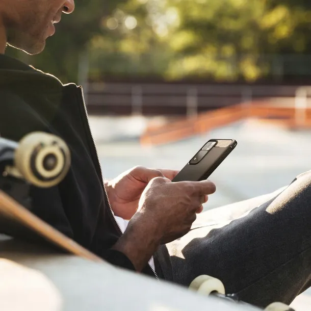 spigen-rugged-armor-xiaomi-redmi-note-11-pro-plus-zalaczone-wyposazenie-szklo-hartowane