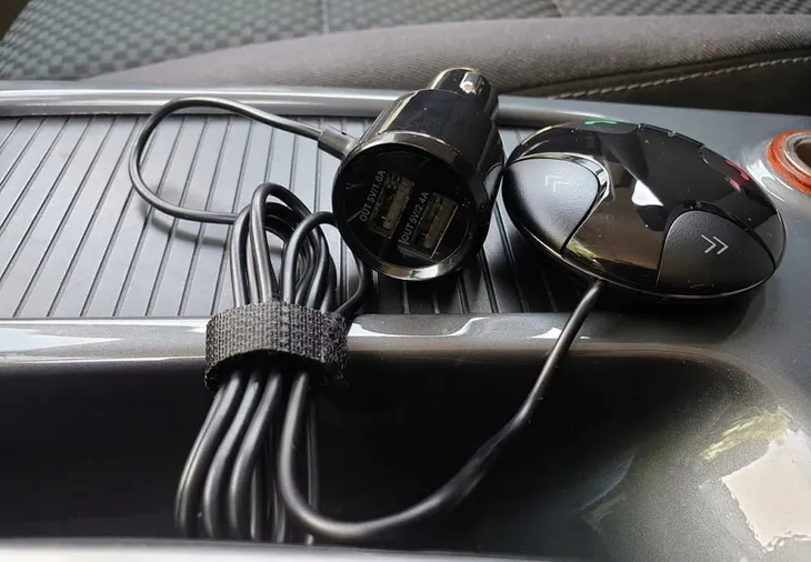 transmiter-fm-bluetooth-forever-tr-310-2x-usb-2-1a-stan-nowy-zrodlo-sygnalu-bluetooth-karta-pamieci-usb