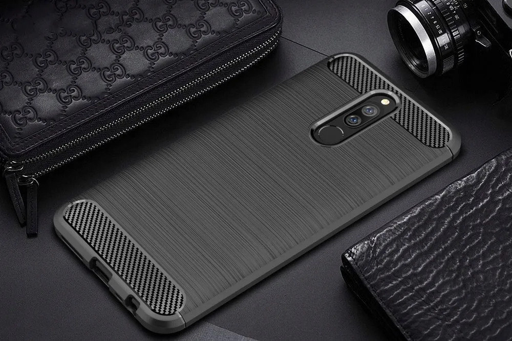 carbon-case-etui-xiaomi-redmi-8a-czarne-stan-nowy