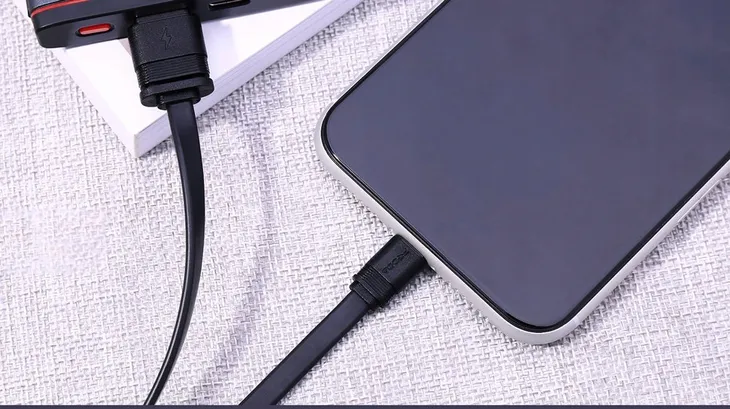 proda-fenche-pd-b17m-kabel-micro-usb-3a-1m-czarny-stan-nowy