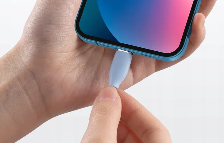 baseus-jelly-kabel-usb-c-lightning-2m-20w-niebiesk-stan-nowy