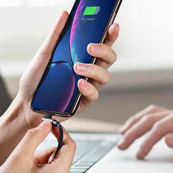 kabel-usb-do-lightning-katowy-ugreen-us299-mfi-1-zgodnosc-ze-standardem-quick-charge-2-0