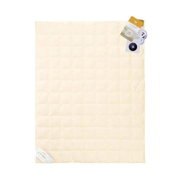 koldra-basic-plus-amz-220x240-cm-bialy-zimowa-stan-nowy