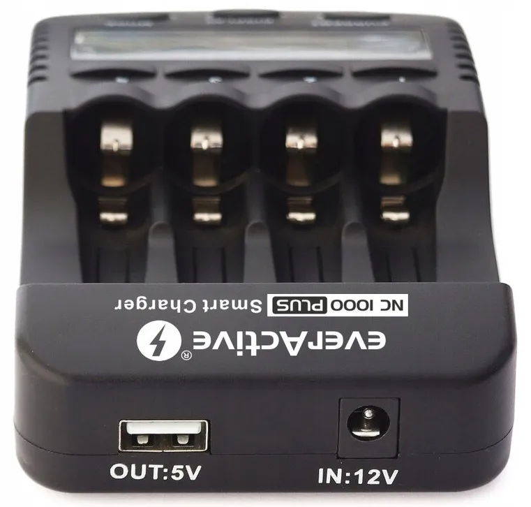 ladowarka-do-akumulatorkow-baterii-aa-aaa-lcd-szybka-4-niezalezne-kanaly-stan-nowy