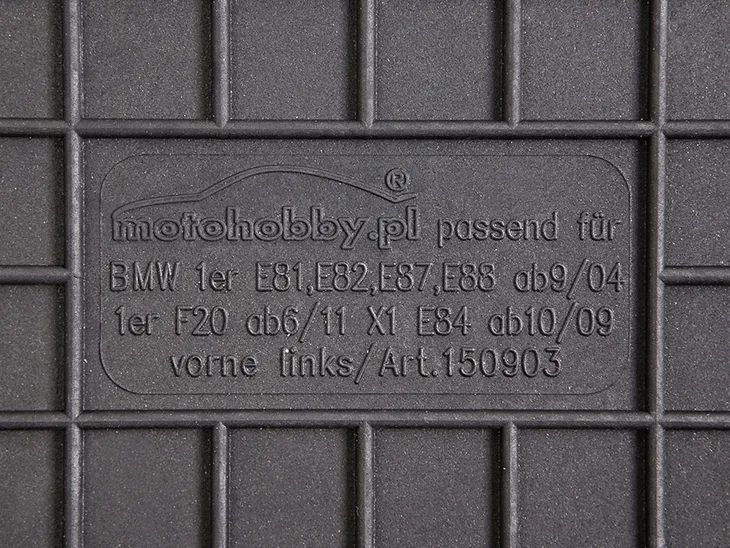 dywaniki-gumowe-do-bmw-1-e81-e82-e87-e88-2004-11-informacje-dodatkowe-korytkowe-mocowania-w-zestawie