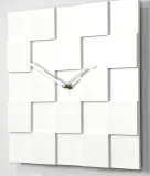 zegar-scienny-kubi-white-by-exitodesign-zasilanie-baterie