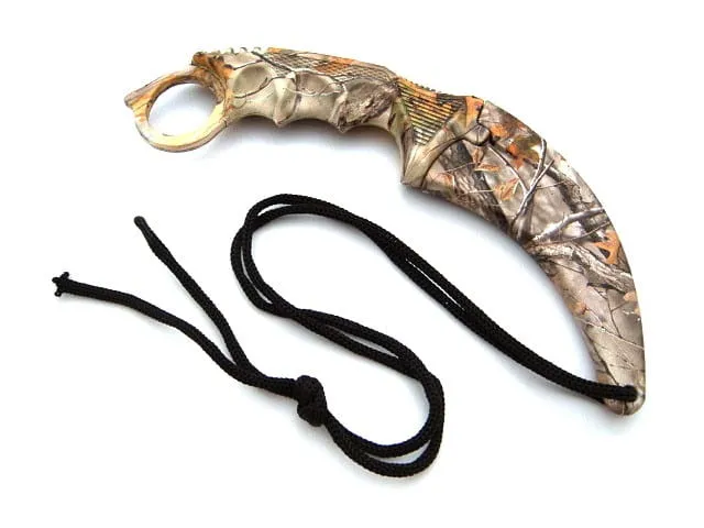 noz-karambit-cs-go-bsh-n-062v