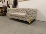 sofa-chesterfield-lester-stan-nowy