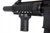 replika-karabinka-sa-e11-edge-light-ops-stock-zasilanie-elektryczne-marka-specna-arms