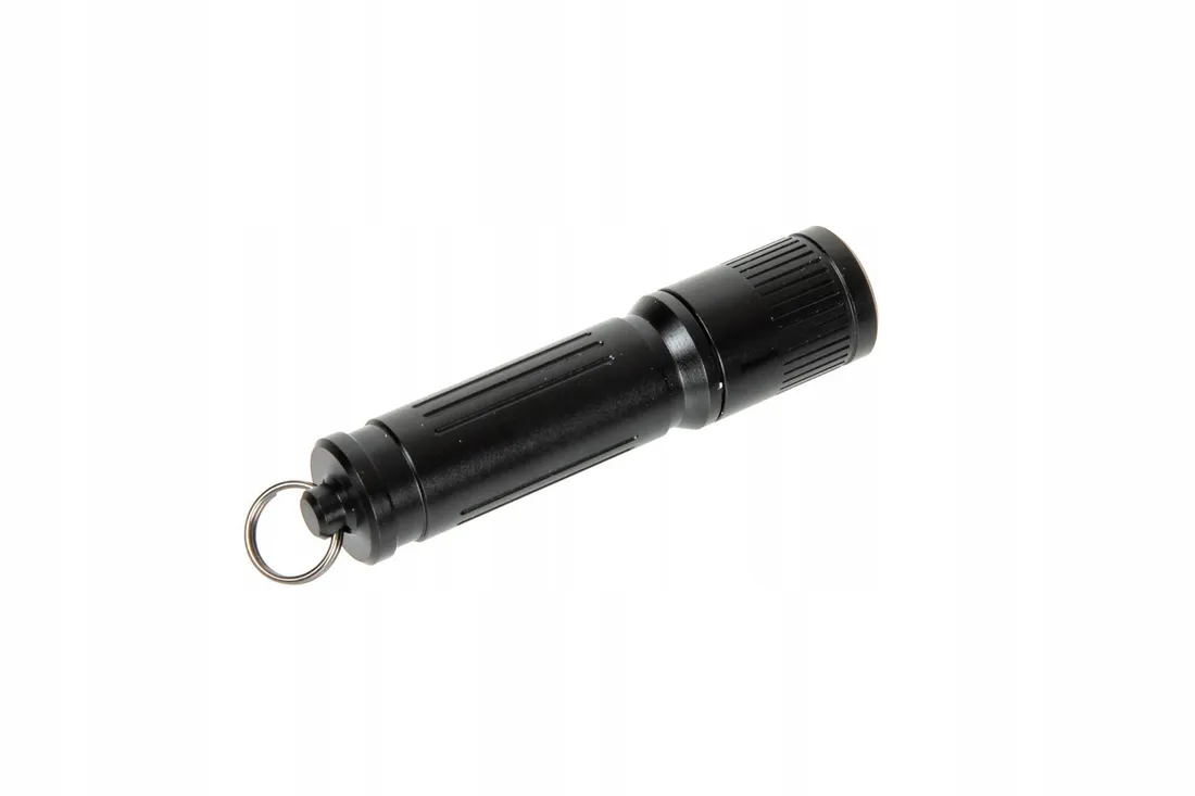 latarka-olight-i3e-eos-czarna