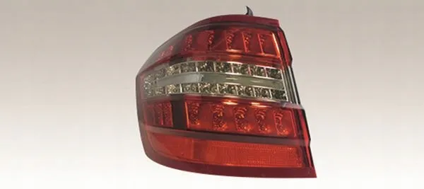 valeo-044064-merc-klasa-e-stan-nowy