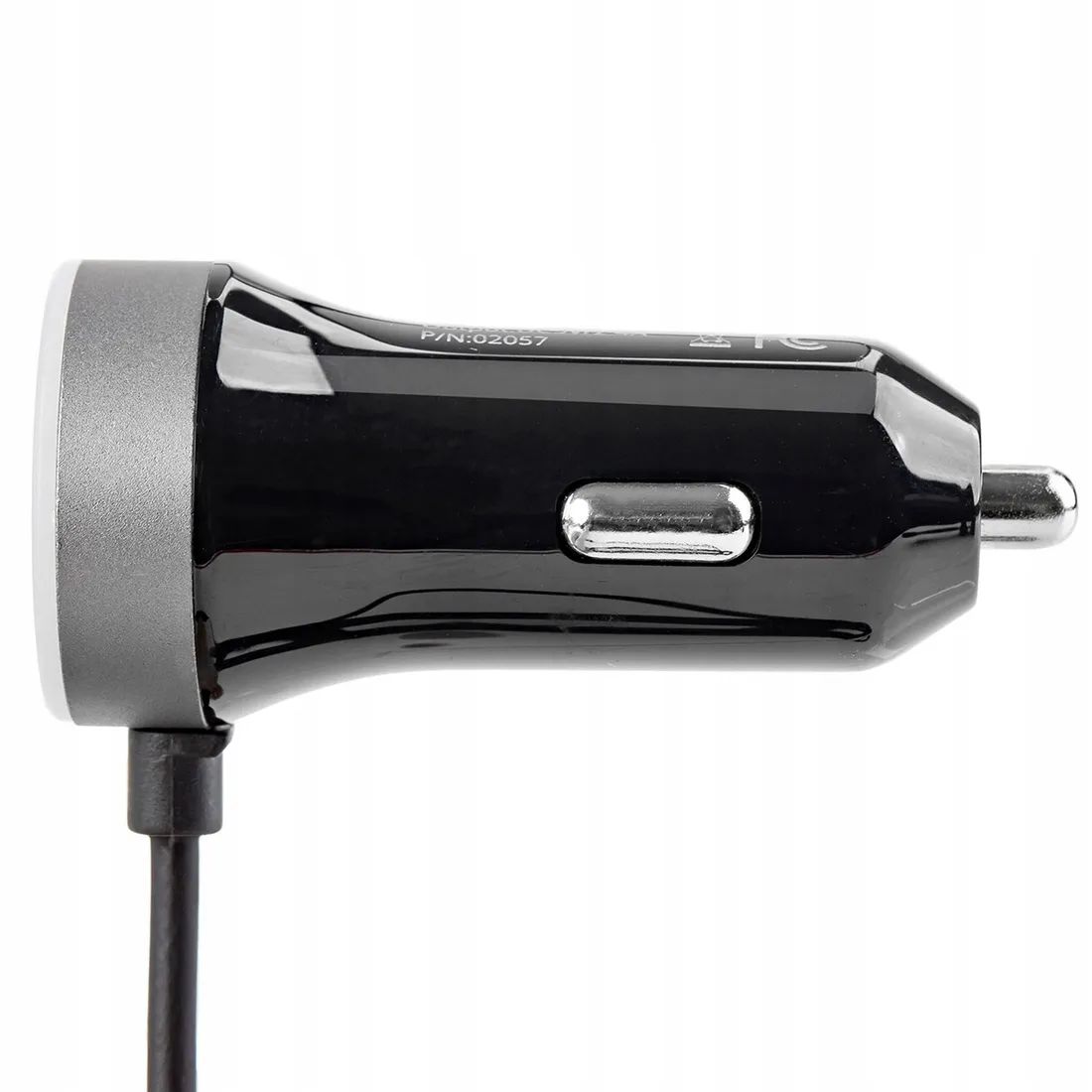 ladowarka-samochodowa-iphone-lightning-2x-usb-2-4a