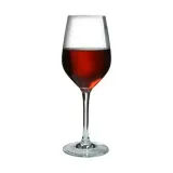 kieliszek-do-wina-arcoroc
