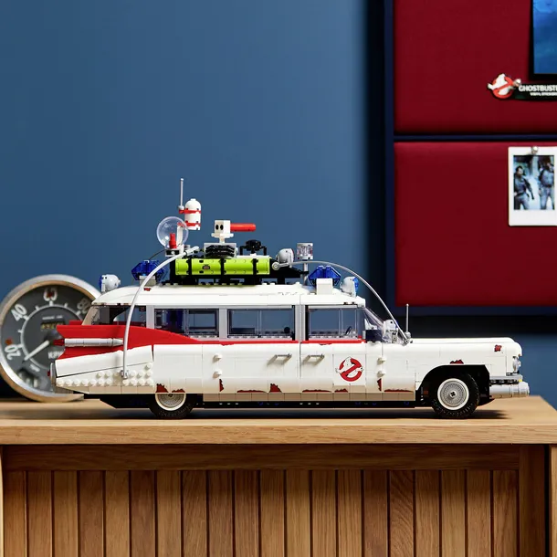 lego-10274-ecto-1-pogromca-duchow-material-plastik