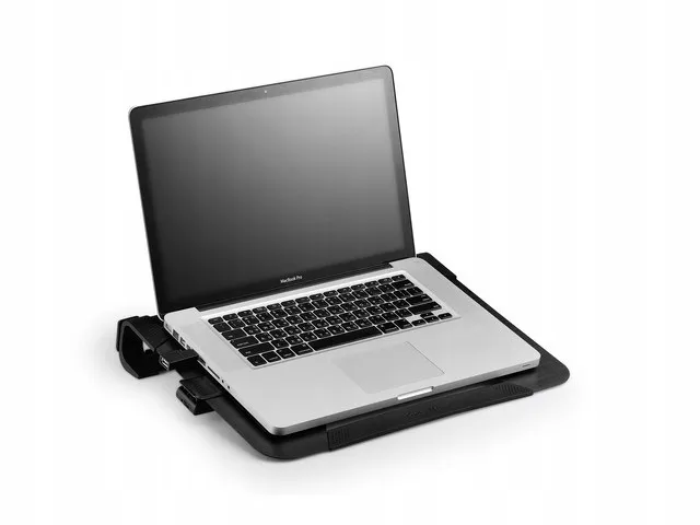podstawka-chlodzaca-pod-notebook-cooler-master