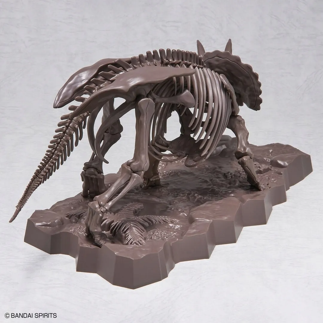 imaginary-skeleton-1-32-triceratops