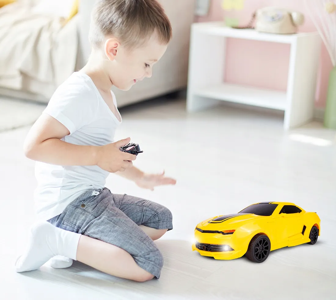 auto-robot-transformujacy-samochod-na-pilota-usb