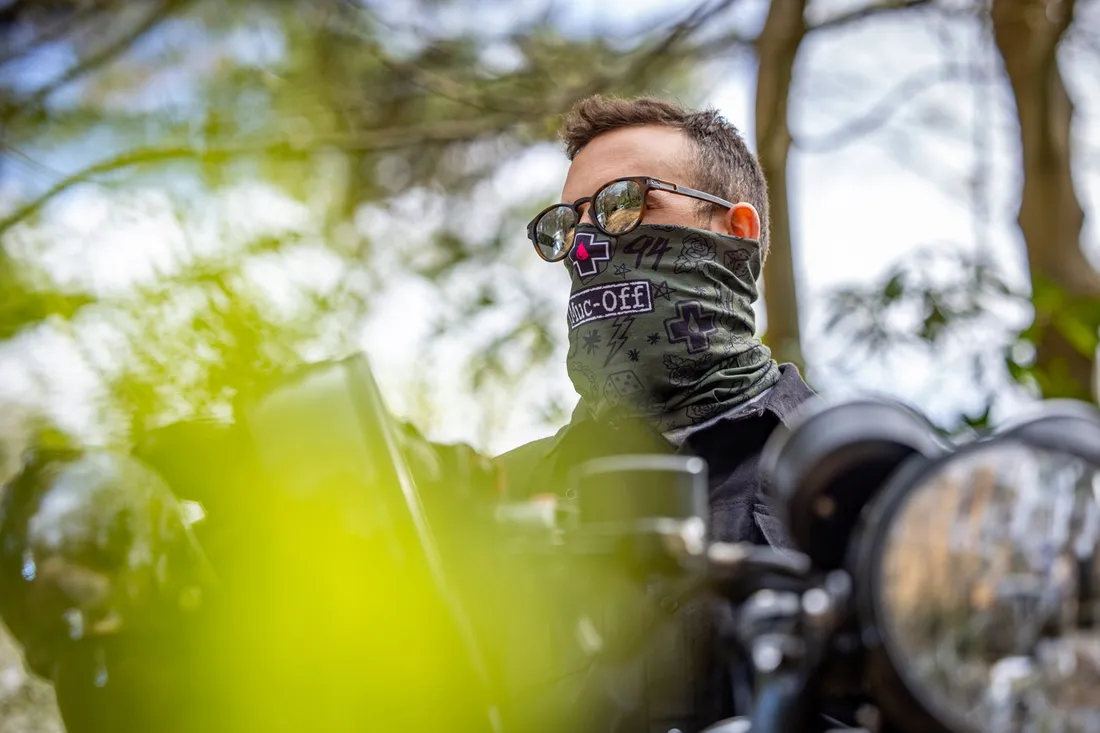 muc-off-komin-koloru-green-punk-stan-nowy