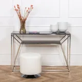 pufa-dora-biala-42x42-cm-stan-nowy