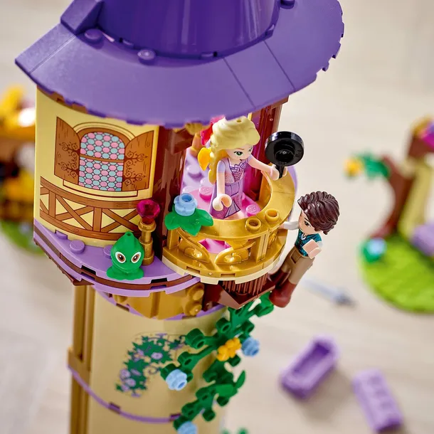 playset-lego-43187-rapunzel-s-tower-bohater-inny