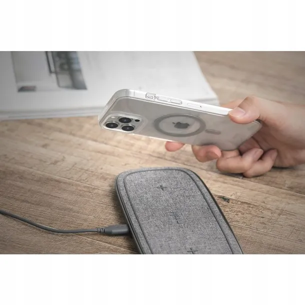 moshi-arx-clear-slim-hardshell-etui-iphone-13-pro-kolekcja-arx-clear-mag
