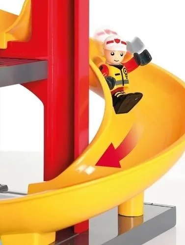 brio-world-duza-remiza-strazacka-bohater-brak