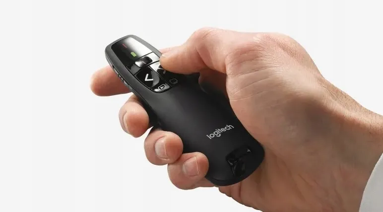 logitech-wireless-presenter-r400