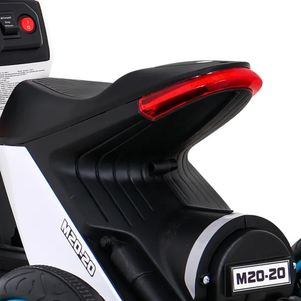 motorek-advance-bialy-wiek-dziecka-brak-informacji