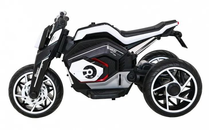 motor-future-motor-bialy-stan-nowy-wiek-dziecka-brak-informacji