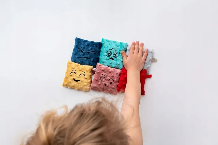 woreczki-sensoryczne-emocje-bohater-brak